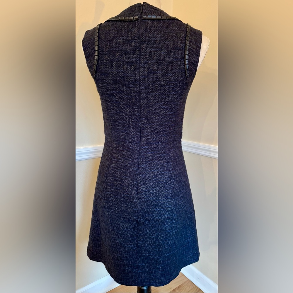 Shoshanna Navy & Black Tweed Sleeveless Dress with Leather Trim, Size 2 🖤💙 - Picture 4 of 8